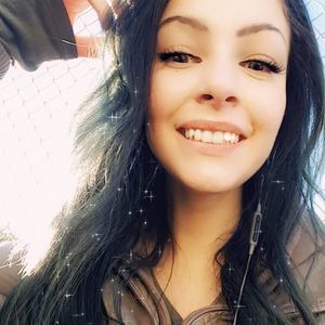 Meet your Posher, Arlyn